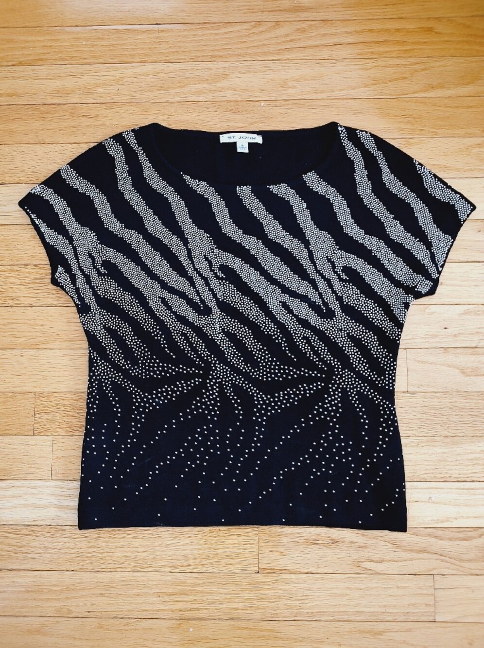 St. John embellished zebra knit rhinestone stud knit top P XS